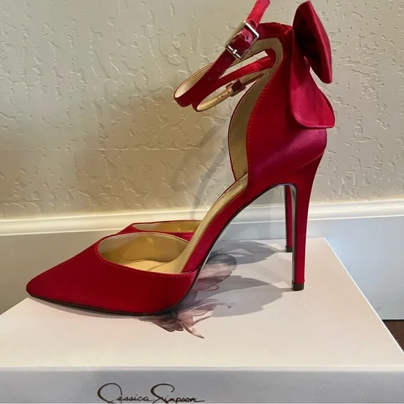 Jessica Simpson Red Satin Heels with Bow - Picture 7 of 12